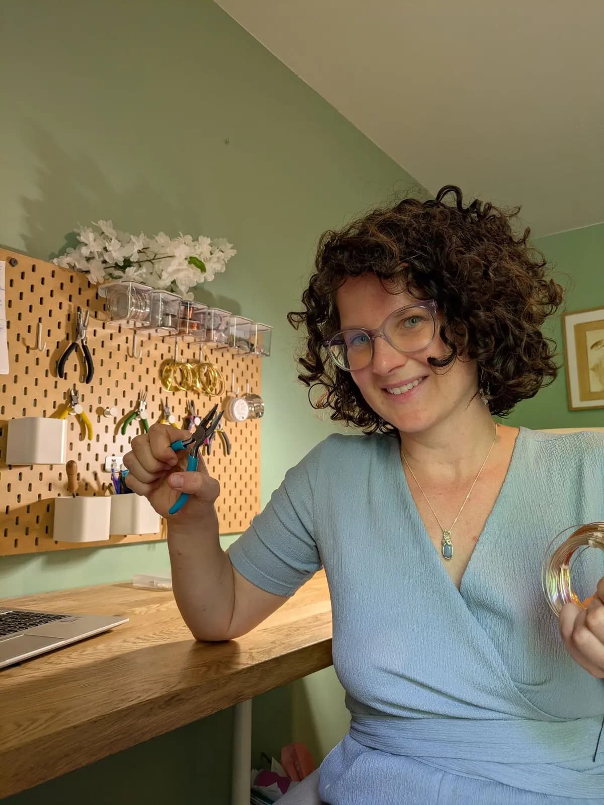 Portrait de la personne derrière Atelier Mewira